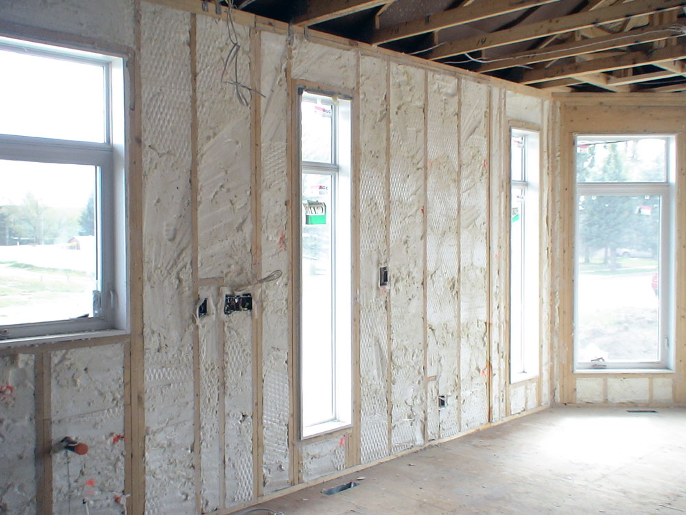 Closed Cell Spray Foam Lethbridge | Spray Foam Insulation Lethbridge | Sunny South Insulators