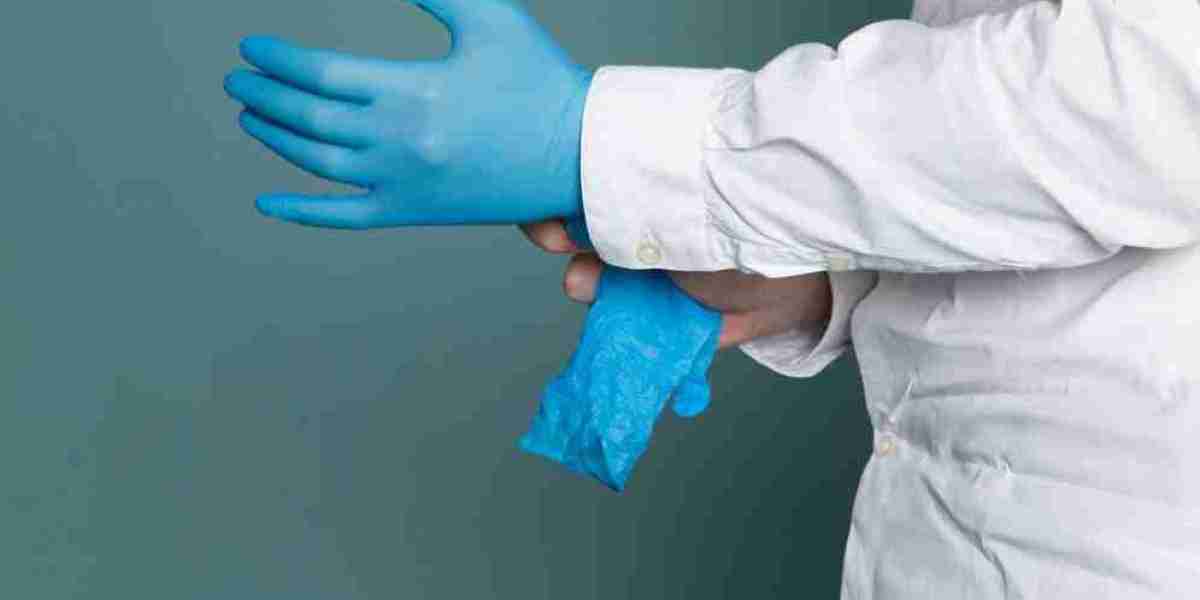 Cleanroom Disposable Gloves Market Innovations: Emerging Trends in Material Science and Manufacturing Techniques Shaping