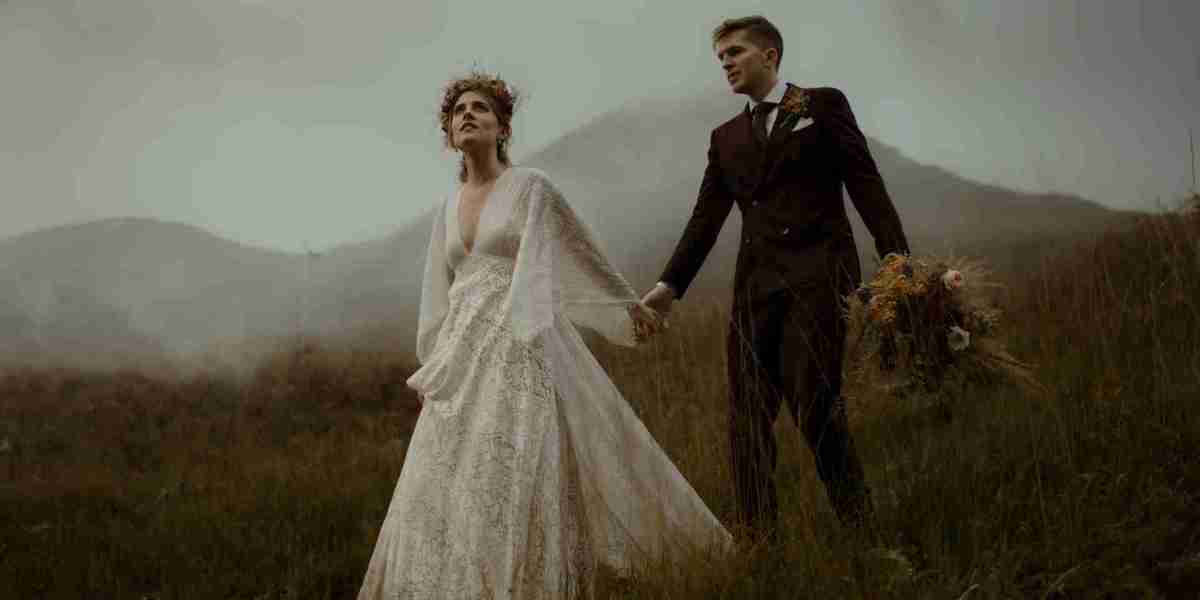 Here’s How to Edit Adventure Elopement Photos to Make Nature Pop