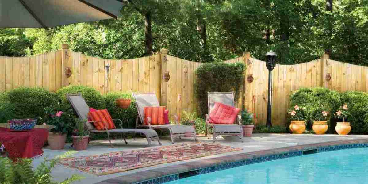 Create a Stunning Shadow Box Fence Design for Your Yard