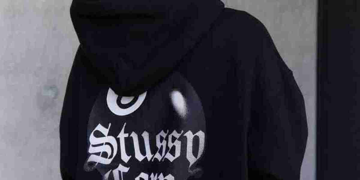 Stussy Hoodie The Ultimate Cozy Outfit