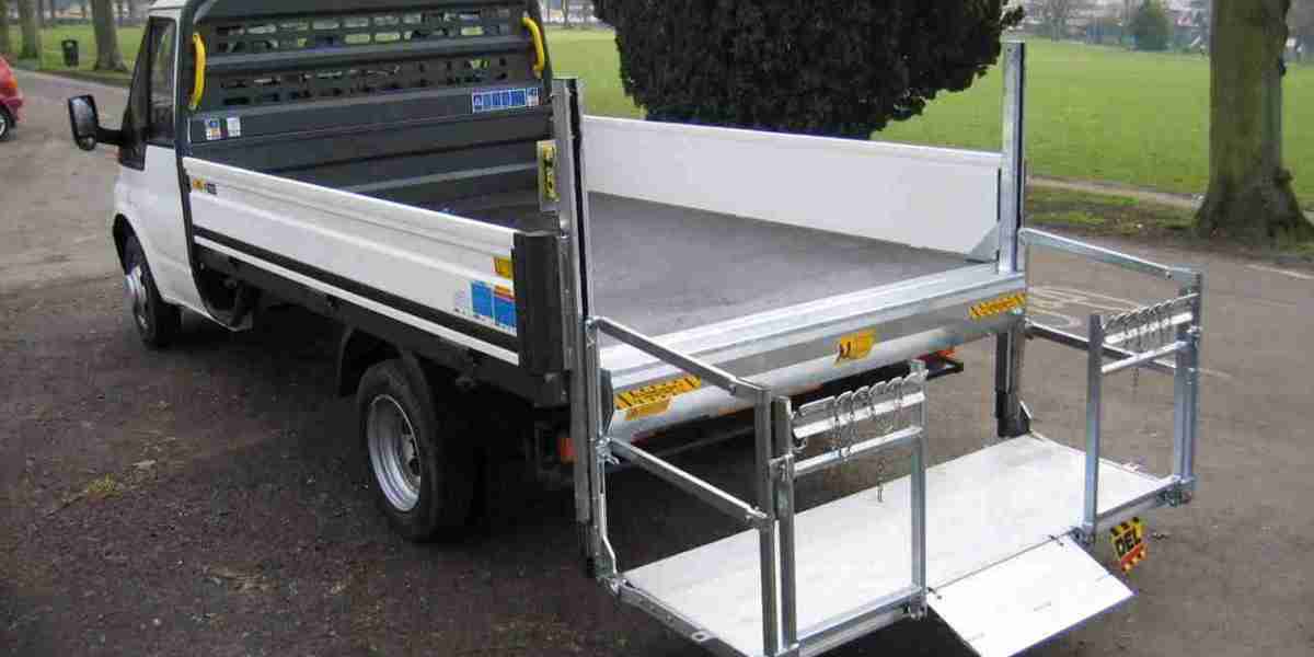 Tail Lift Market Pain Points: Overcoming Maintenance Costs, Safety Challenges, and Integration Issues for Growth