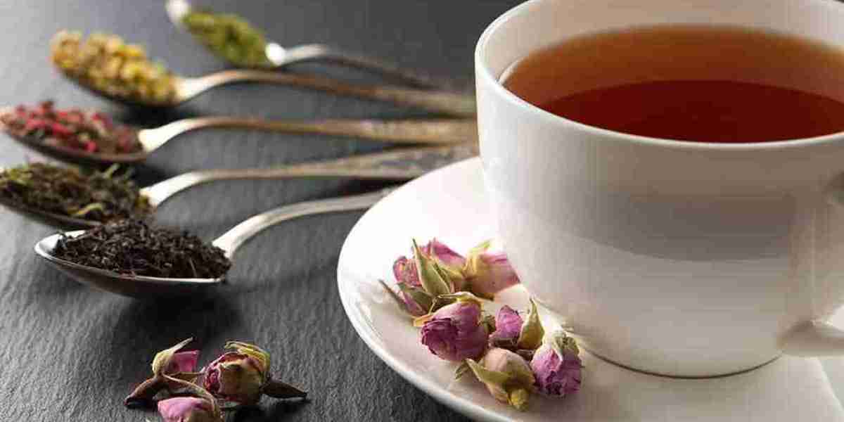 Sip Your Way to Wellness: The Benefits of Herbal Tea Blends