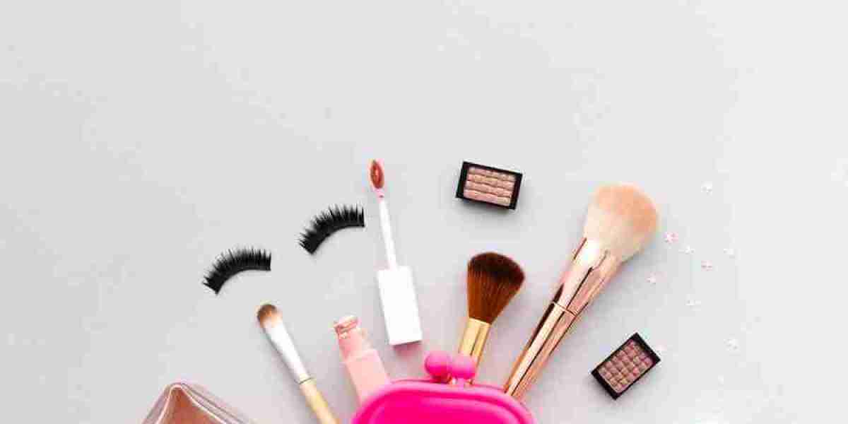 Makeup & Accessories Market Landscape: Innovations, Trends, and Future Growth in the Beauty Industry