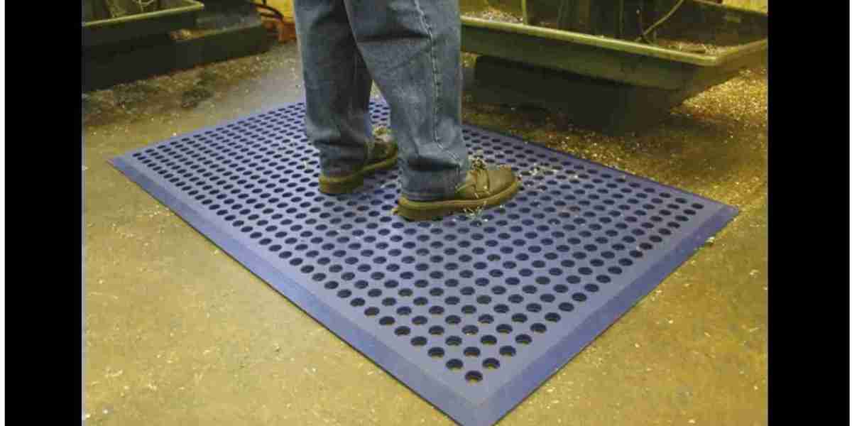 Anti-Fatigue Mats Market Under Pressure: Unveiling Major Industry Risks