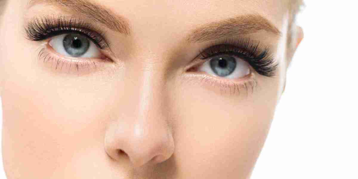 How Many Eyelash Extensions Are Applied Per Eye?