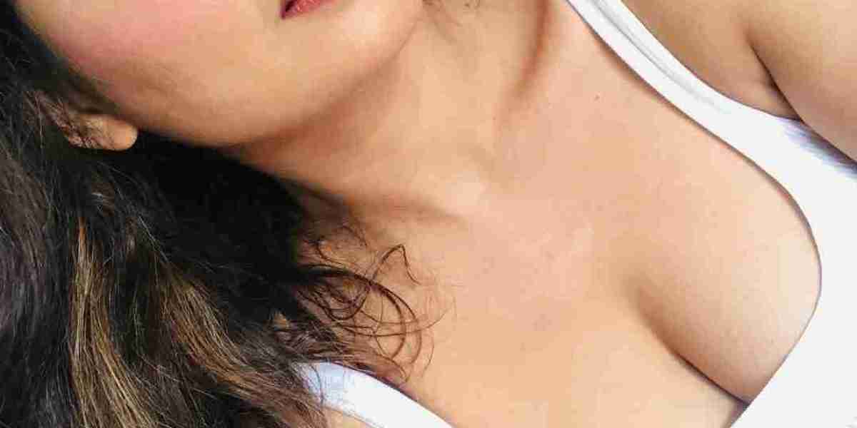 High Profile Call Girl Living Alone