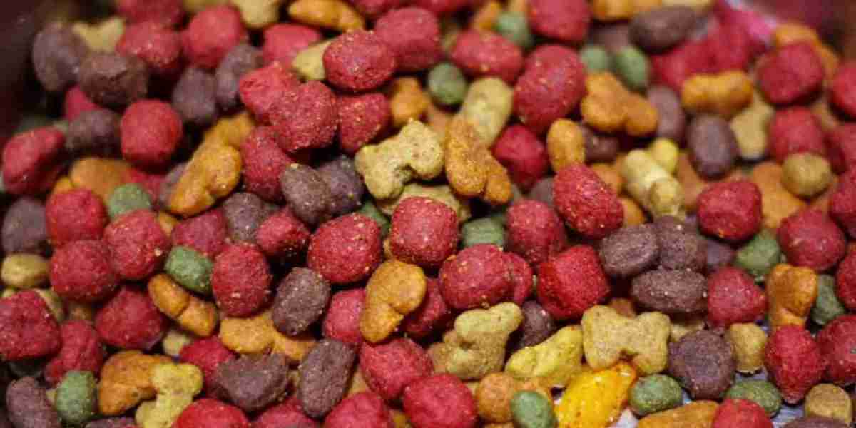 Pet Food Palatants Market Restraints Analyze Regulatory and Health Guidelines Limiting Innovation in Functional Pet Food