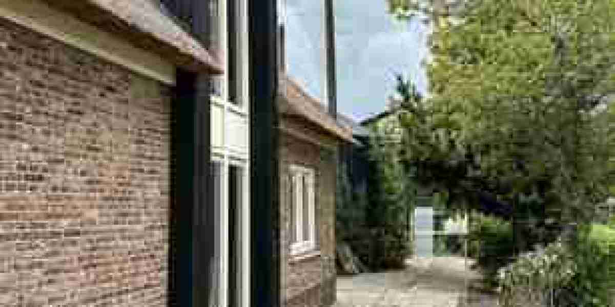 Charred Accoya Cladding: The Marriage of Style and Strength