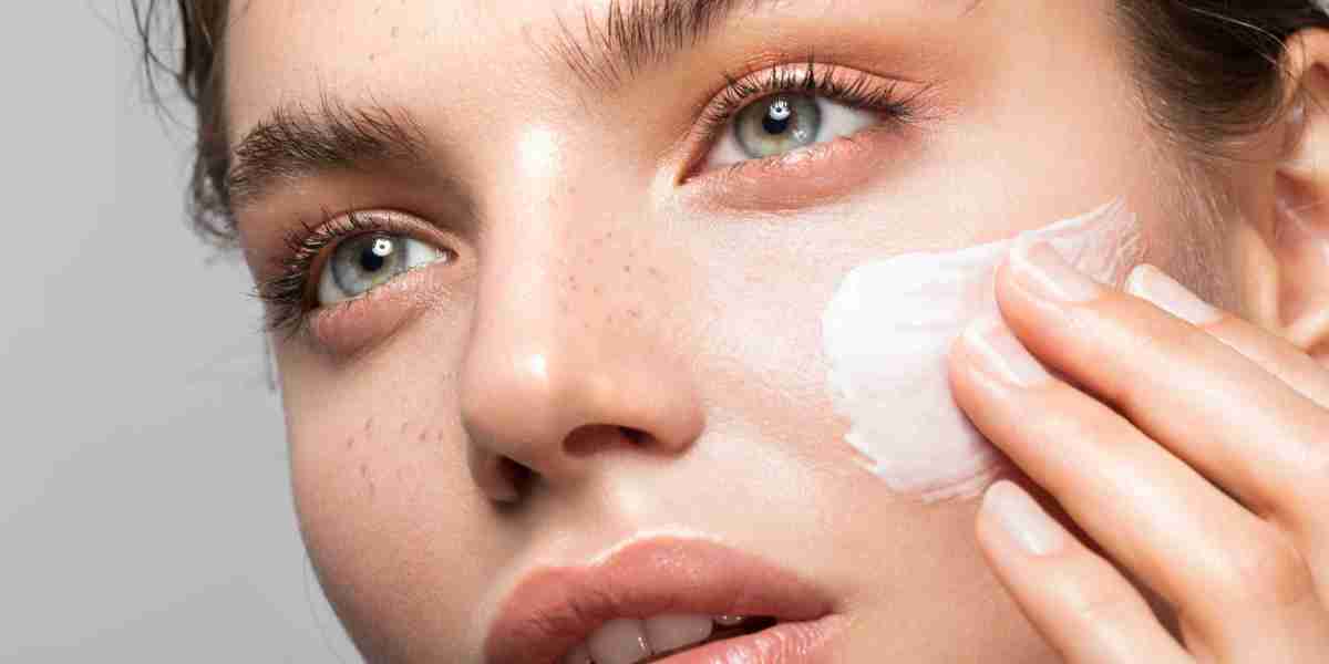 Glycolic Acid Peel Market: Exploring Growth and Opportunities in the Expanding Market for Skincare Solutions