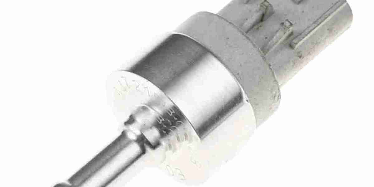 Automotive Pressure Sensor Market: Addressing Challenges and Exploring Opportunities in Sensor Integration