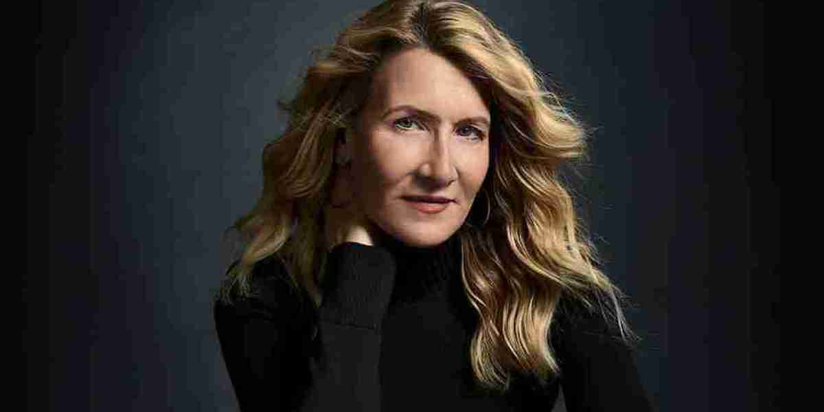 Lonely Planet - Laura Dern & Liam Hemsworth's New Film
