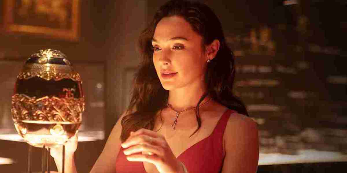 Red Notice Louvre Heist – Possible Sequel Teaser