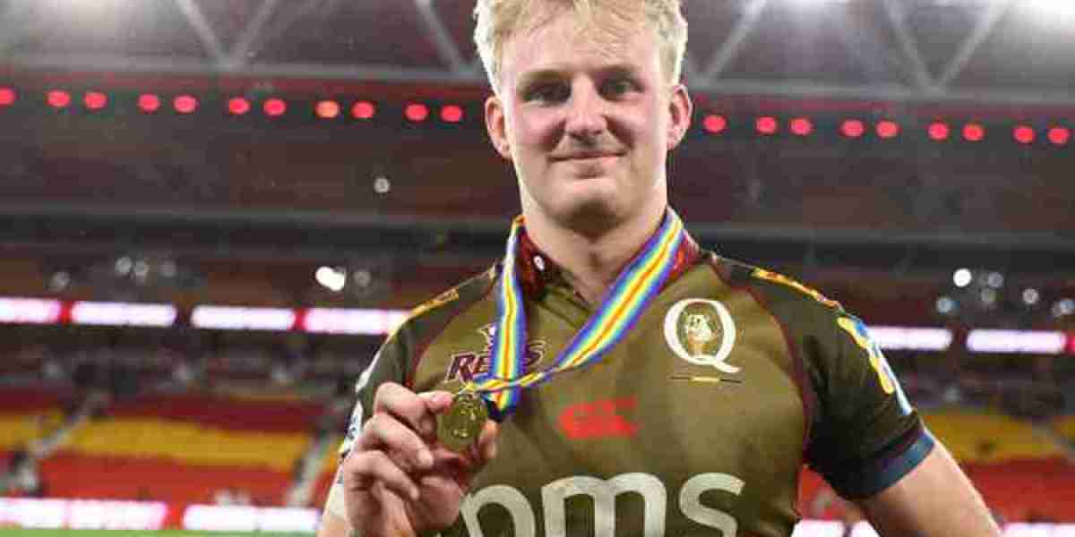 Australian Rugby: Fly-Half Selection Dilemma