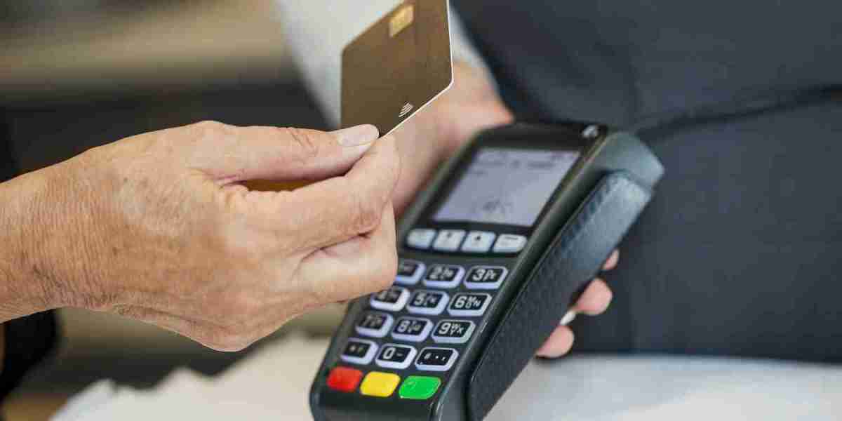 Contactless Payment Market by Technology: NFC, RFID, QR Codes & Beyond
