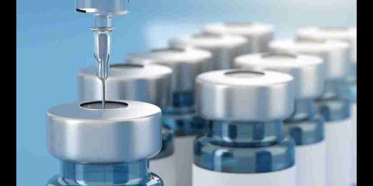 Vaccine Packaging Market Development: Innovations in Insulated Packaging for Effective Vaccine Transportation