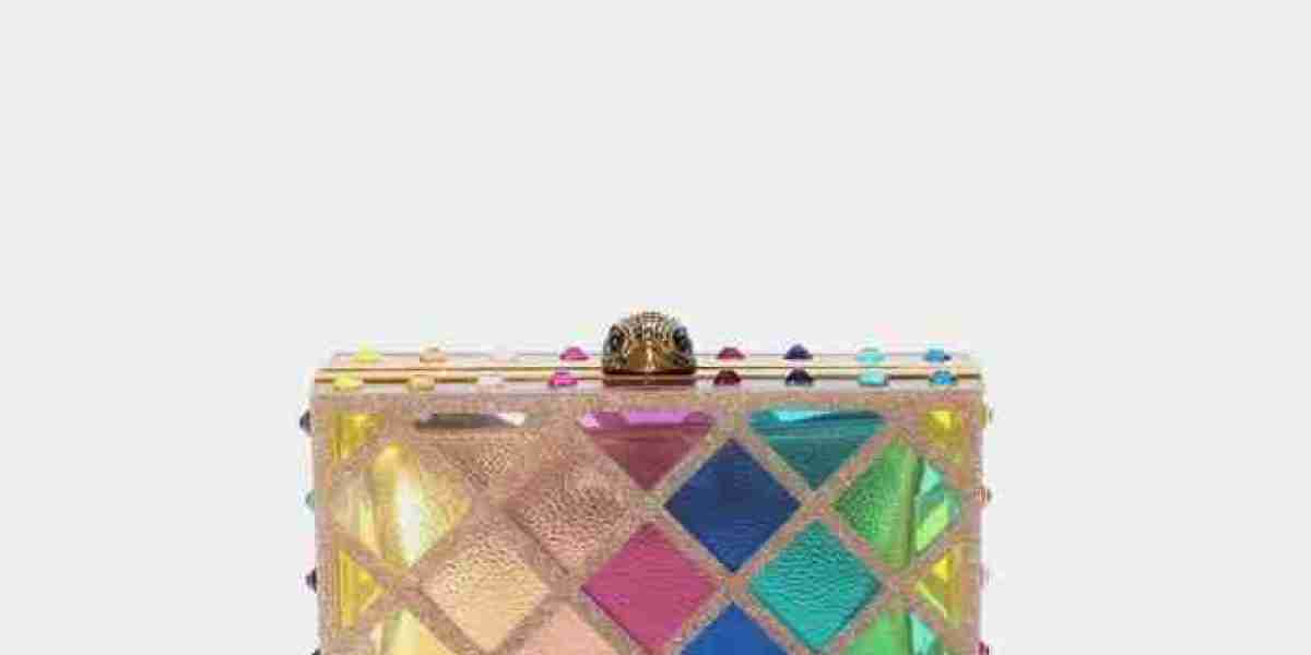 Kurt Geiger Bags: A Perfect Blend of London Chic and Everyday Glam