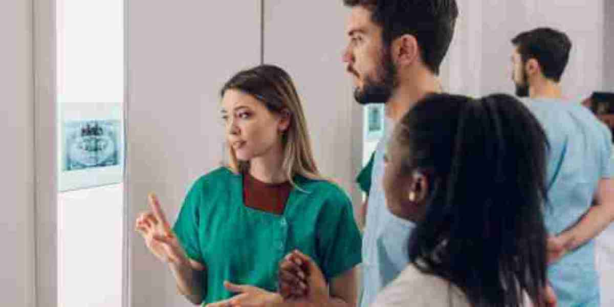 Best Dental Surgeon in Riyadh – Advanced Technology & Care