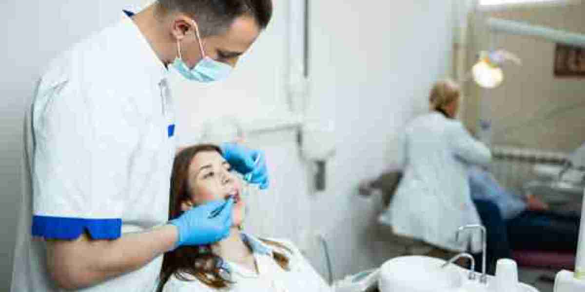 Teeth Cleaning and Polishing Experts in Riyadh: Achieve a Brighter, Healthier Smile