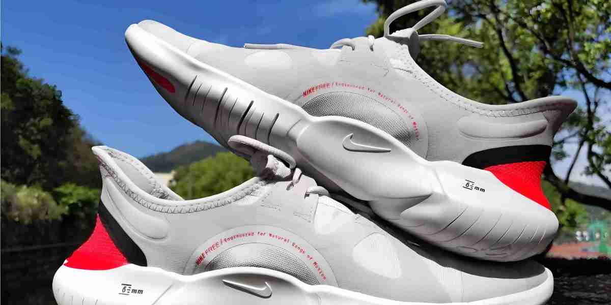 Nike Free赤足革命——跑步與潮流的雙重奏