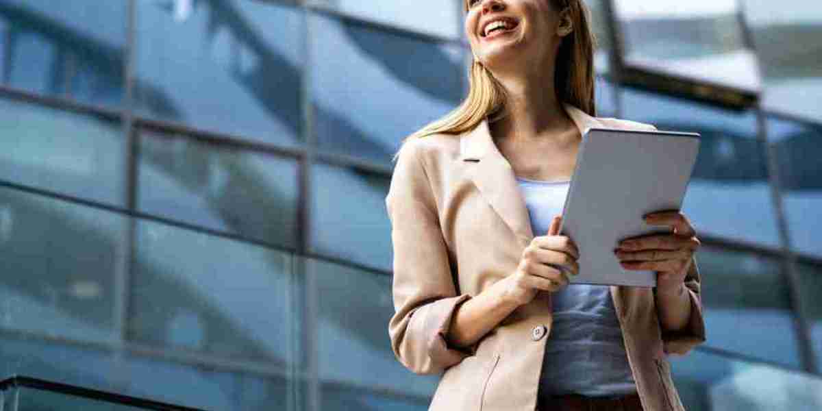 The Rise of Range: Why CEOs Need Broad Expertise to Thrive in 2025