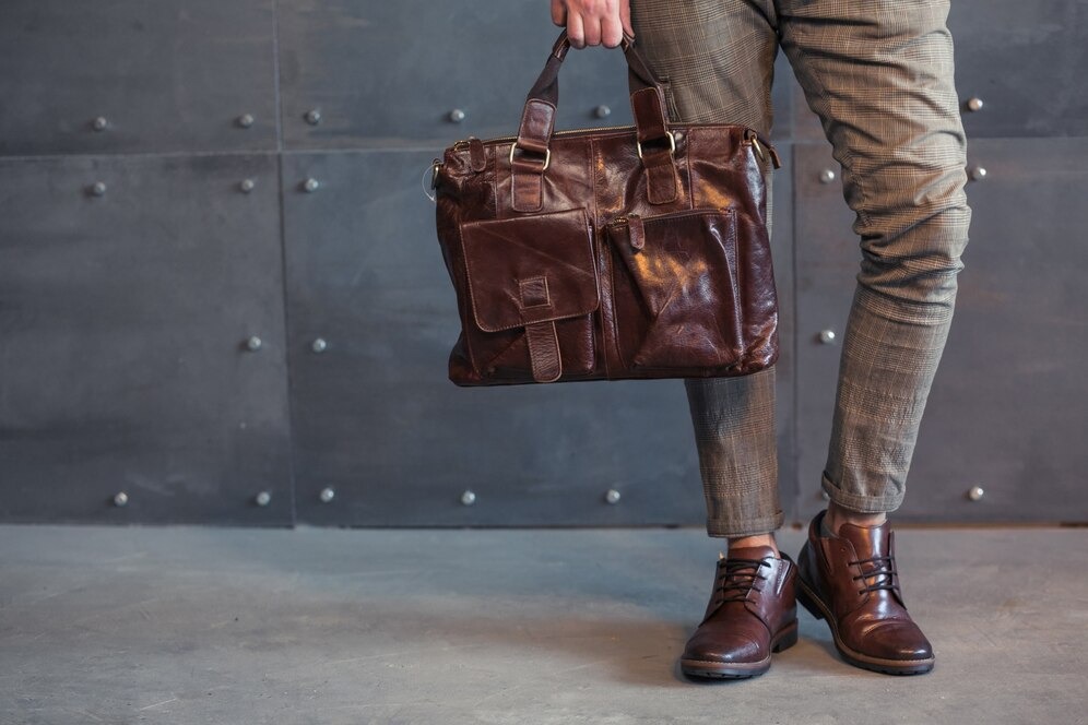 Discover the Types of Mens Leather Bags
