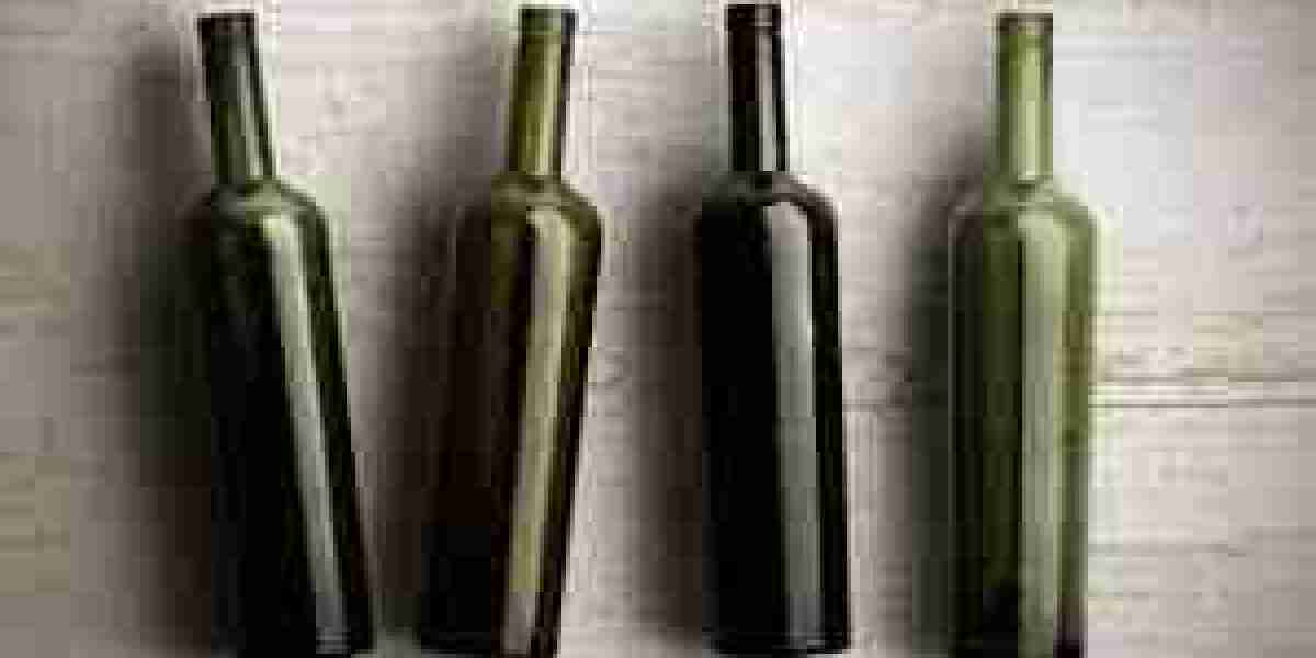 Alcohol Packaging Market Competitive Analysis: Key Players, Trends, and Strategies