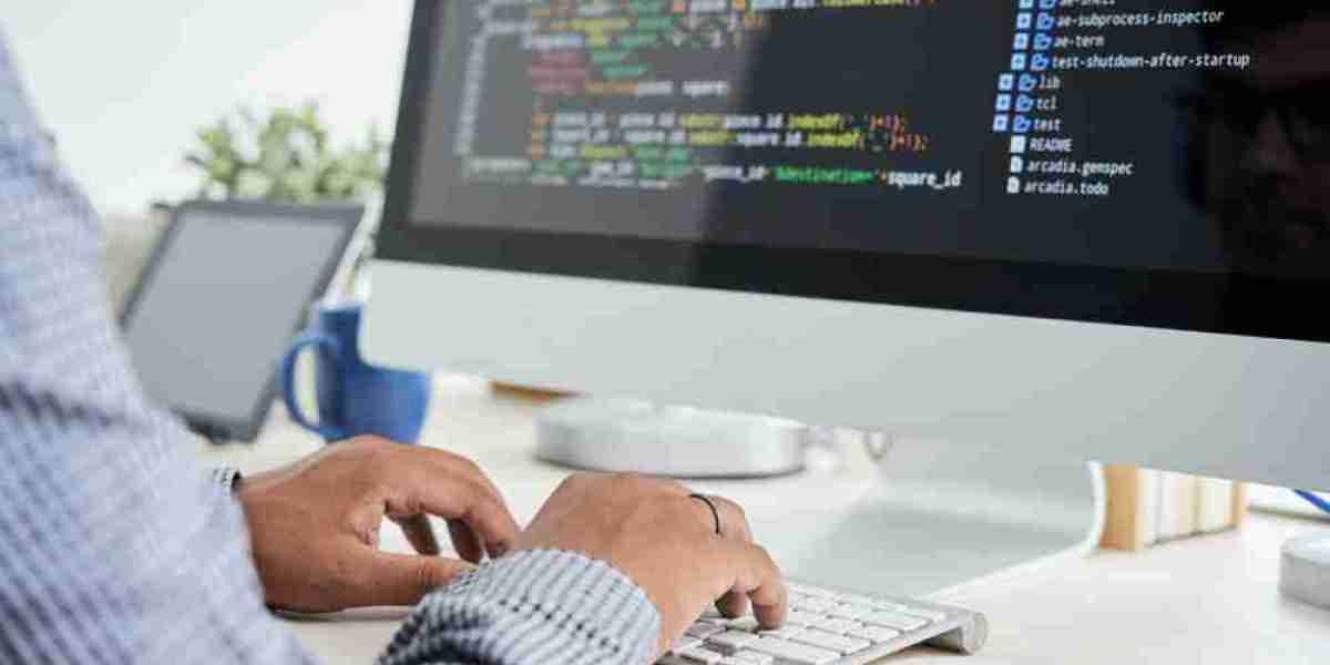 Top Reasons to Hire a Custom Software Development Company in 2025
