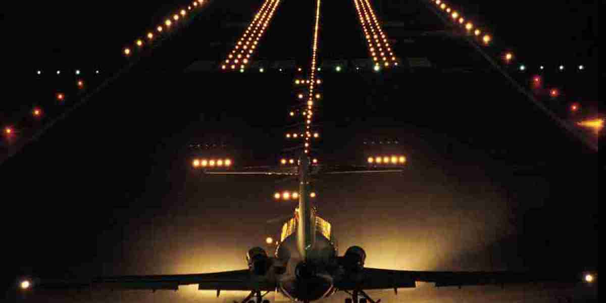 Aircraft Lighting Systems Market Grows with Advancements in Night Vision and Ambient Lighting Technologies