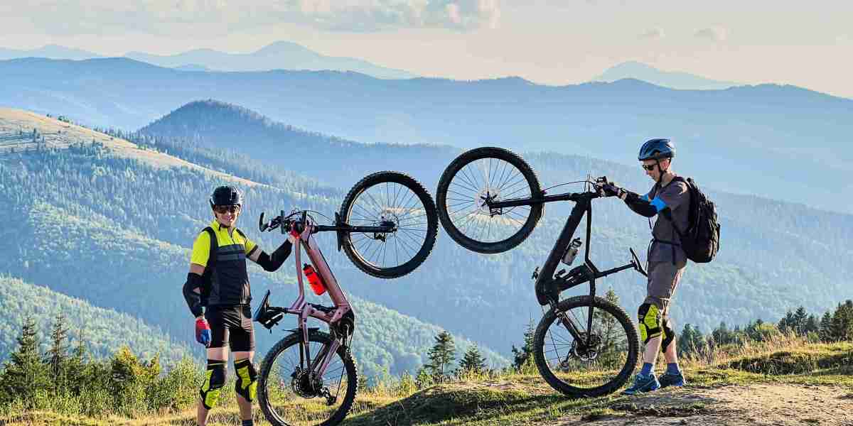 Road Bikes vs Mountain Bikes – Which One is Right for You?