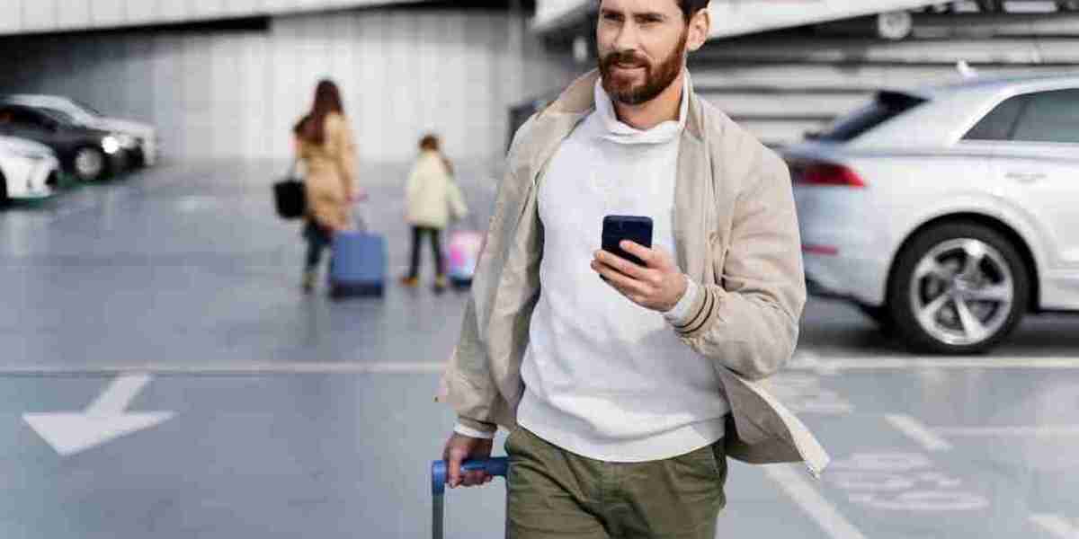 Jeddah Airport to Madinah Taxi: A Complete Guide for Pilgrims and Travelers