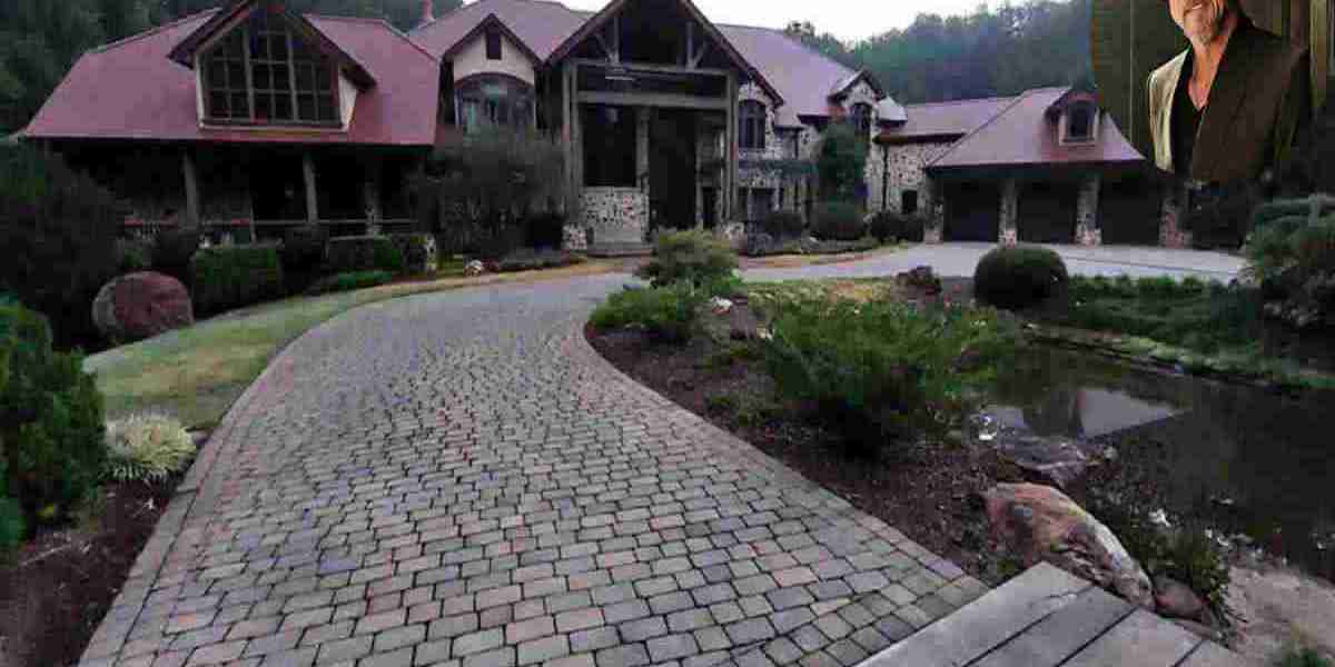What Trace Adkins' Home Reveals About His Lifestyle | Home Improvement Cast Explores