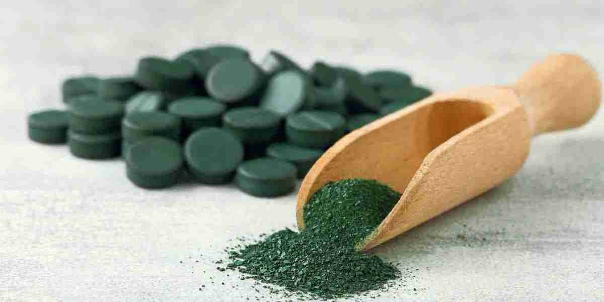 Spirulina Extracts Market Growth Driven by Health Consciousness and Increasing Plant-Based Nutrition Demand
