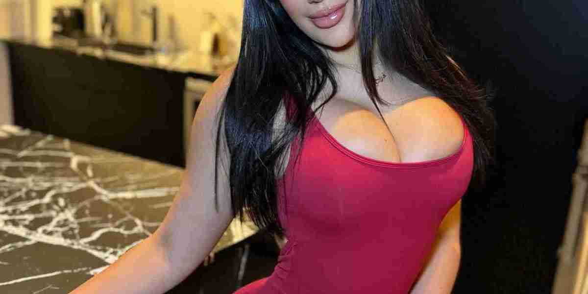 Rent A Room In The Leela Hotel And Avail Of Mumbai Hotel Escorts