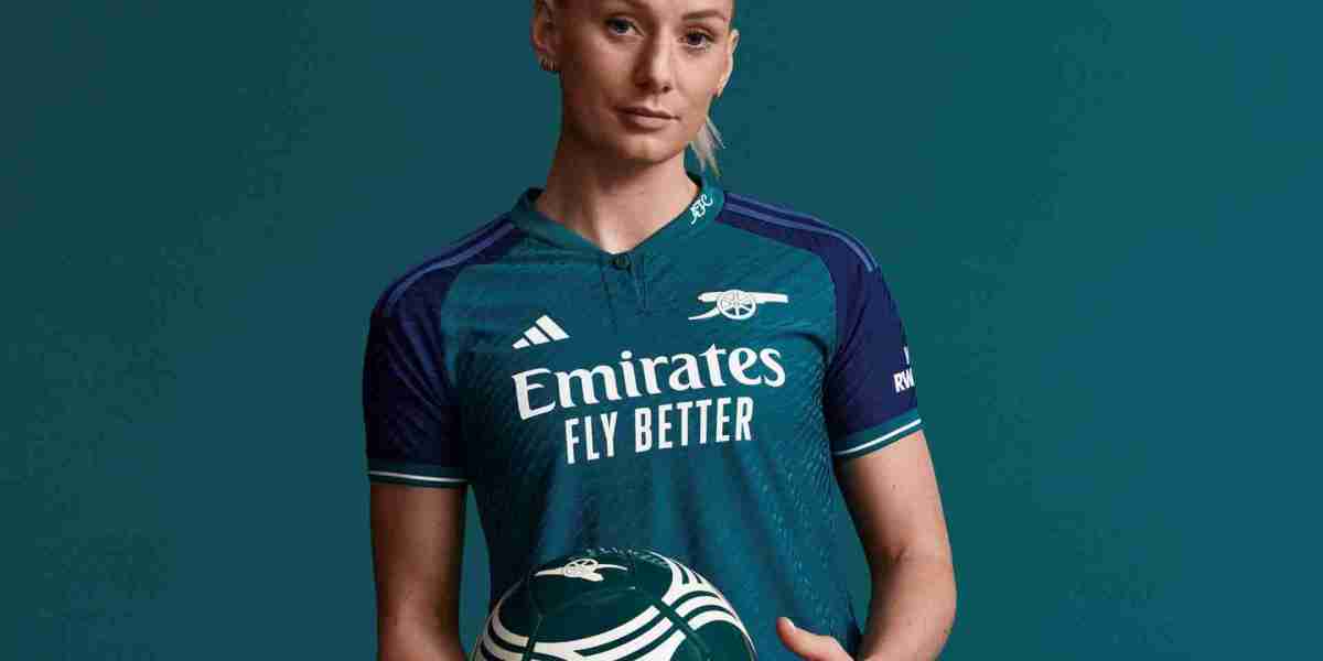 Top Moments from Stina Blackstenius' Football Career