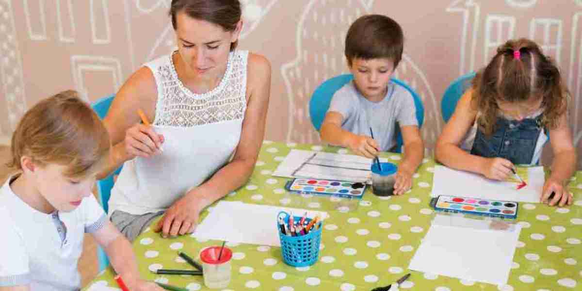 Online Montessori Course with Certificate