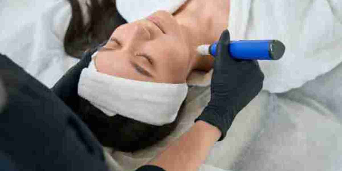 Derma Pen for Pores, Scars & Glow