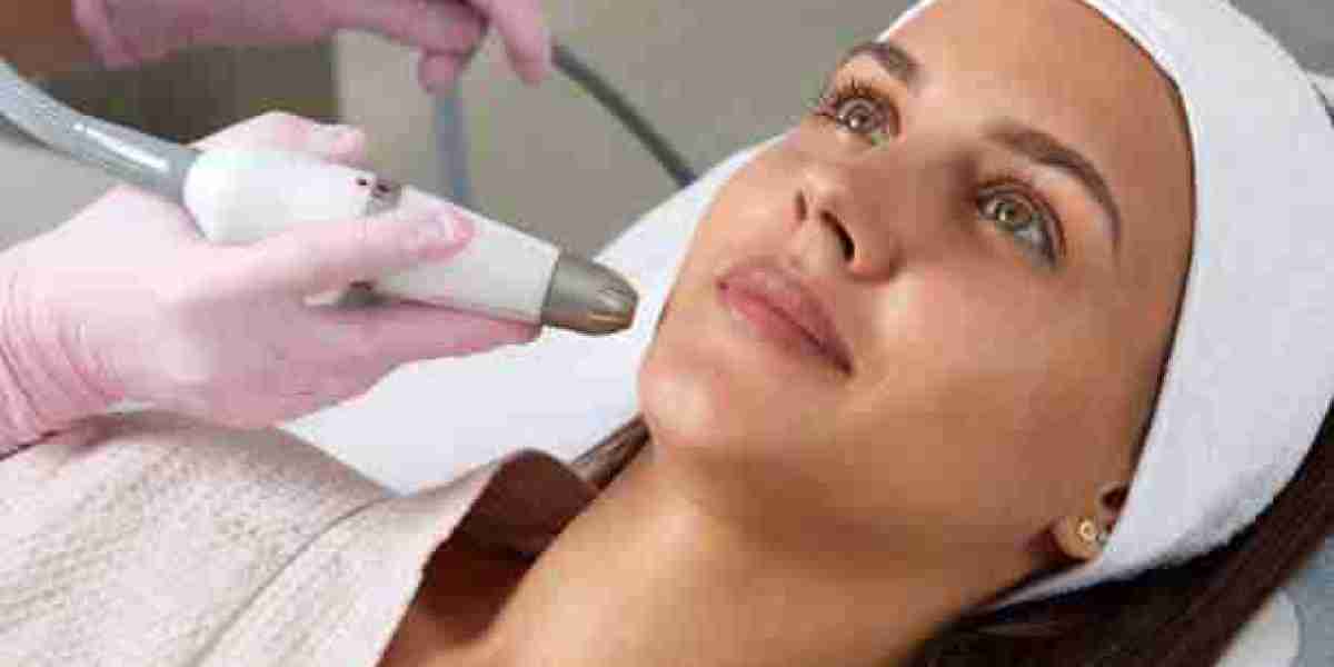 Hydrafacial in Riyadh: Unlocking Anti-Aging Radiance