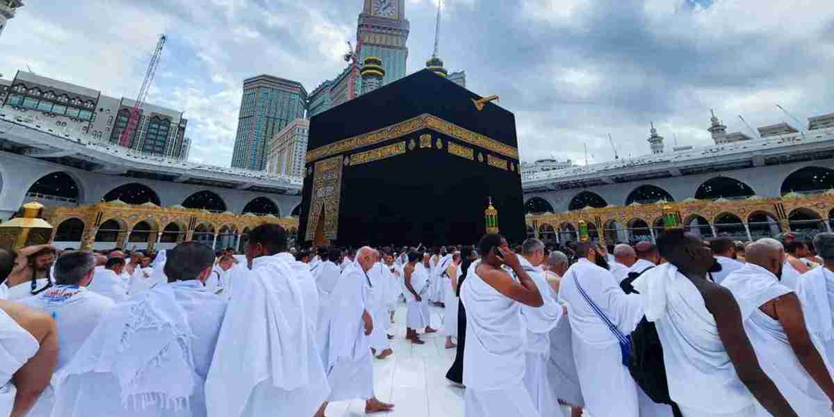 What Tips Should You Follow Before Reserving Cheap August Umrah Packages?