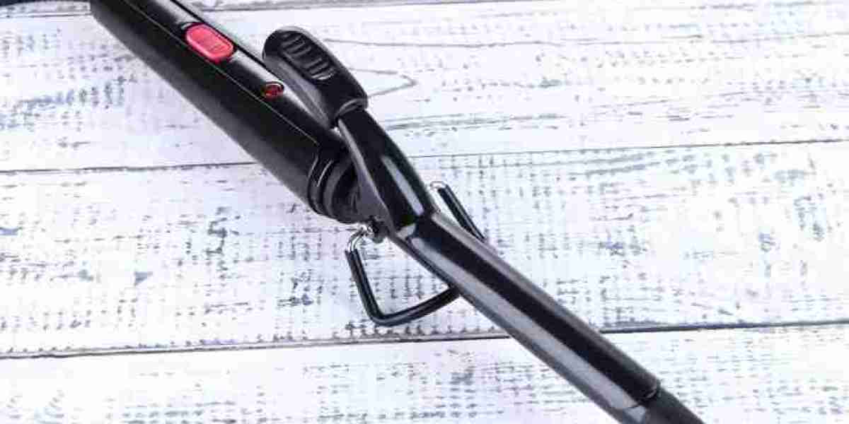 Curling Irons Market Development Driven by Innovation and Changing Consumer Preferences