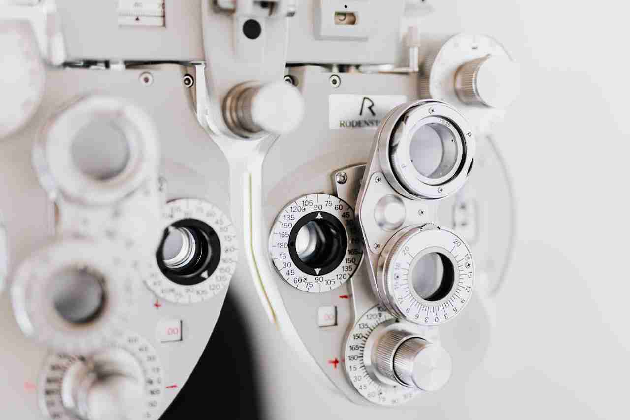 vasan eye