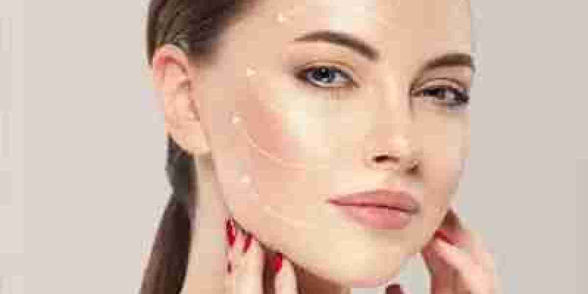 Facelift Risks & Benefits in Riyadh