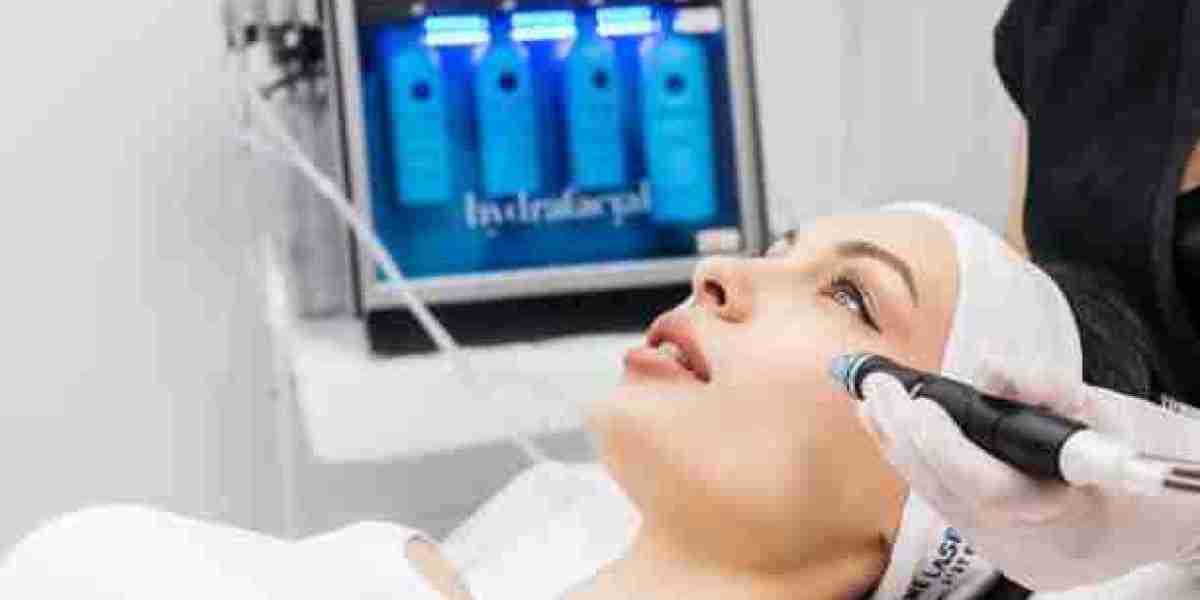 Top-Rated HydraFacial in Riyadh Near You