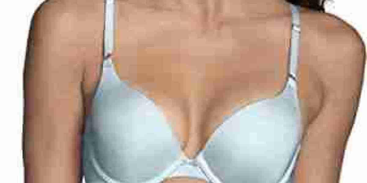 AFT Breast Augmentation in Riyadh: A Guide to Natural Enhancement