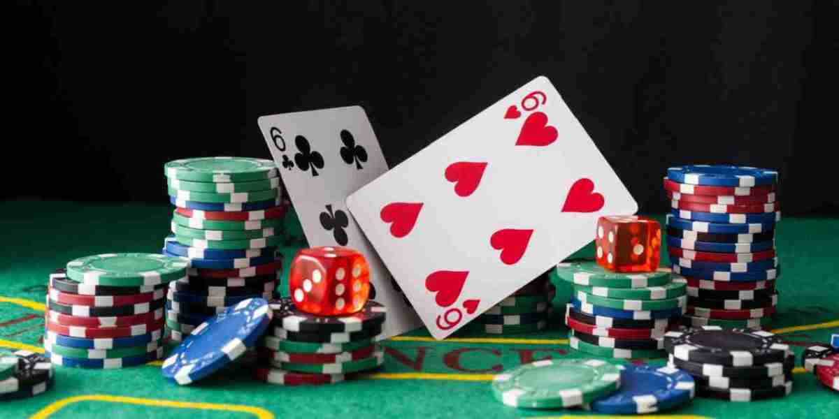 Bridging the Gap: The Appeal of Live Dealer Games