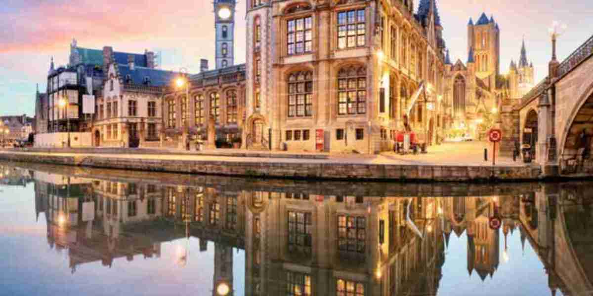 How can I apply for scholarships in Belgium?