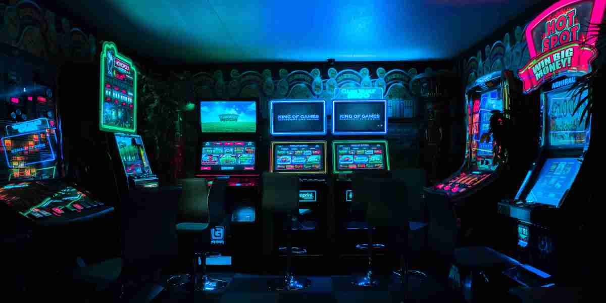 Strategie vincenti per i giocatori di casinò online: come scegliere le migliori slot e giochi da tavolo