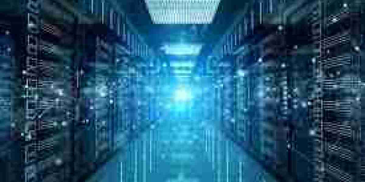 Flash Based Array Market Development Driven by Digitalization and Data-First Strategies