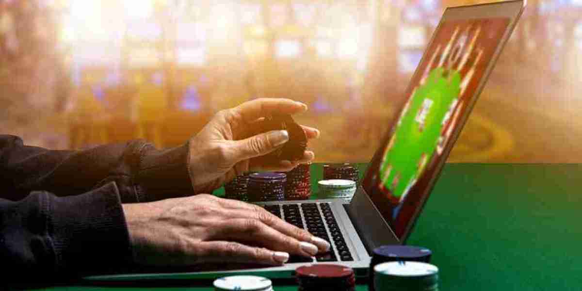 Top 5 trò chơi được yêu thích nhất tại casino trực tuyến năm 2025